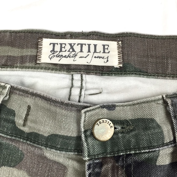 Elizabeth and James camo skinny jean EUC - Picture 4 of 15